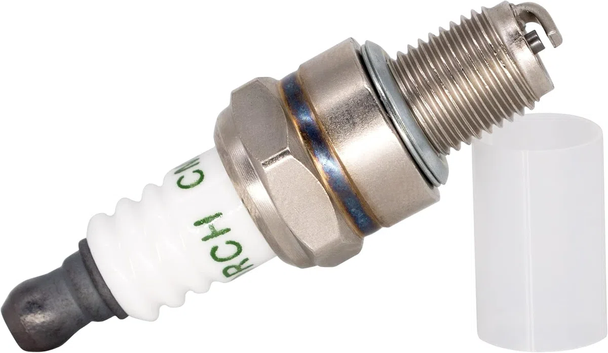 TORCH 2pcs CMR7H Candele di Accensione Terminale Solido Sostituire per 3066/CMR7H, per 965/RZ7C RZ7CT10, per TR14C TR14S, per Tanaka 018-16005-20, per Torch AC7R, per Husqvarna 581362301, OEM
