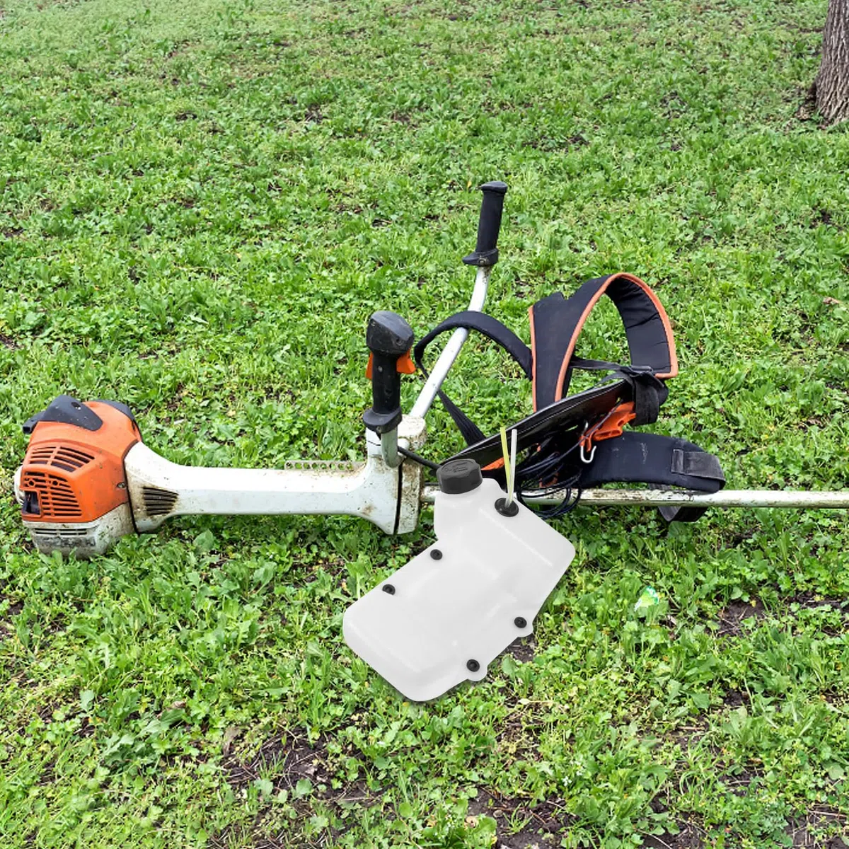 CLISPEED Serbatoio Carburante Decespugliatore 40-5Bl Bianco Resistente all'Invecchiamento Facile da Montare per Giardinaggio e Agricoltura